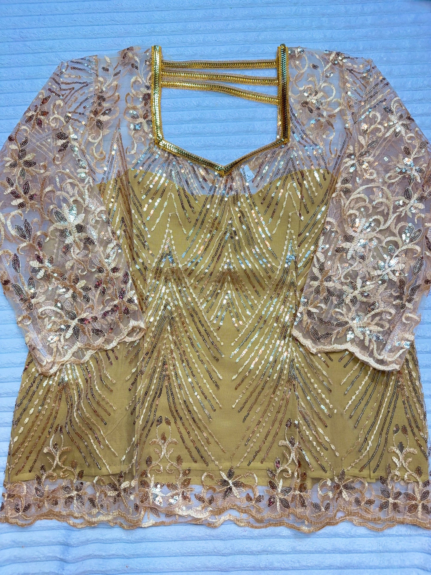 Body dentelle