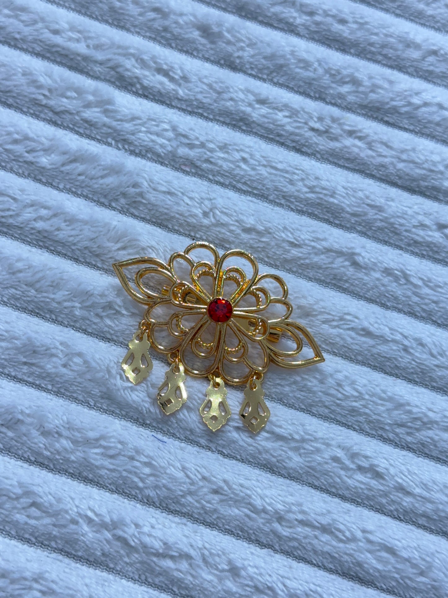 Broche