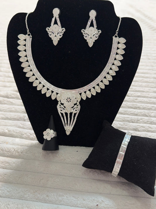Parure argenté